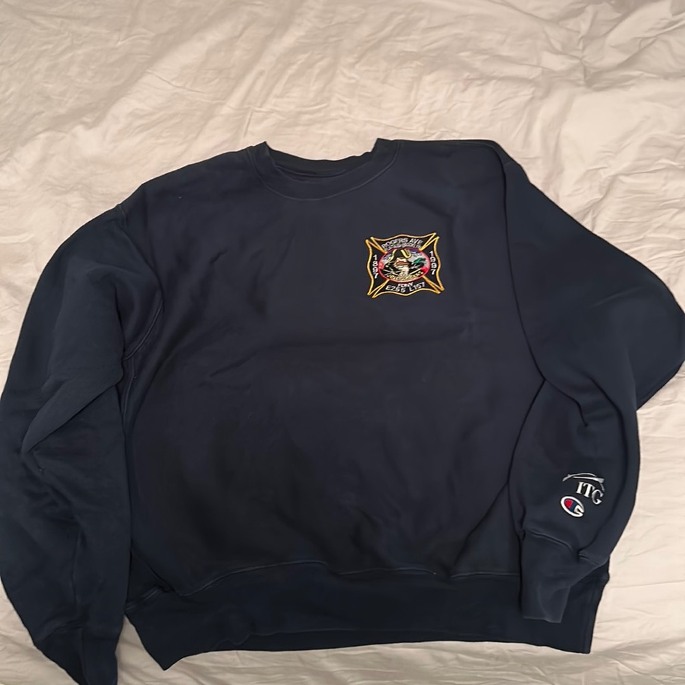 FDNY Sweatshirt Rogers Ave Flatbush Brooklyn Champion